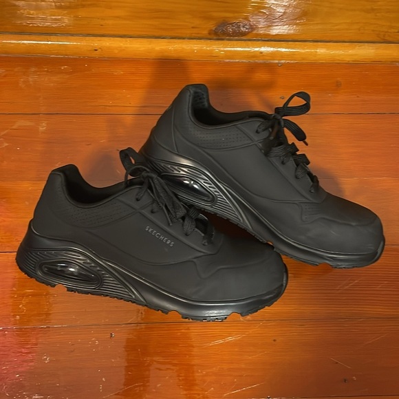Skechers Black Work Sneakers With Composite Toe Size Women’s 8 - Picture 1 of 10